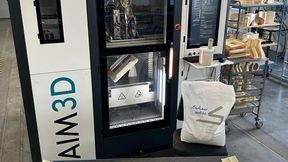 La impresión con granulado (FGF) permite fabricar de forma rentable componentes funcionales de gran formato a partir de polímeros de alto rendimiento, como el Ultem 9085. (Bild: NUEVO AIM3D)