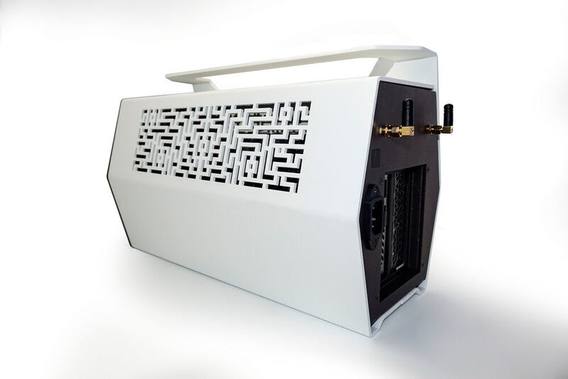 Ein weiterer Rechner von Bleujour ist der Move Ultimate mit Intel-Coffee-Lake-H-Prozessor, der mit PCI-Express-Grafikkarten bestückt werden kann. (Bleujour)