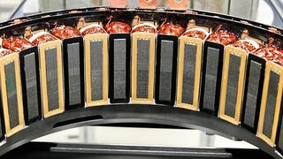 Die EM-motive GmbH wurde 2011 als paritätisches Gemeinschaftsunternehmen von Bosch und Daimler gegründet. Bosch übernimmt nun alle Anteile. (Bosch)