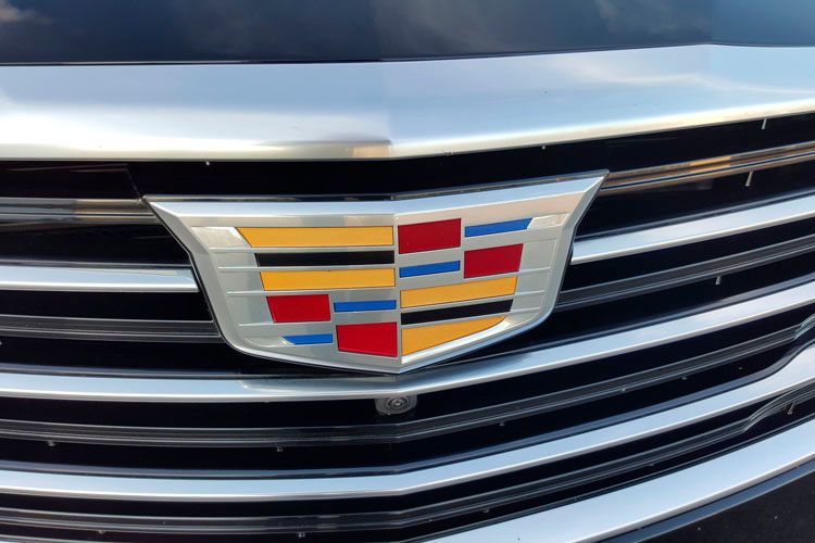 Lediglich 1.659 Kilogramm bringt das Auto auf die Waage. (Cadillac)
