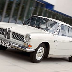 Der BMW 3200 CS von 1962 vom Bertone-Designer Giorgetto Giugiaro gezeichnet.(Bild:  copyright BMW AG for press purposes only)