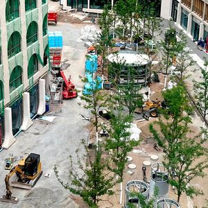 Die City Garage liegt im neuen Quartier „Am Tacheles“ in Berlin-Mitte, …(Bild:  Seat Deutschland)