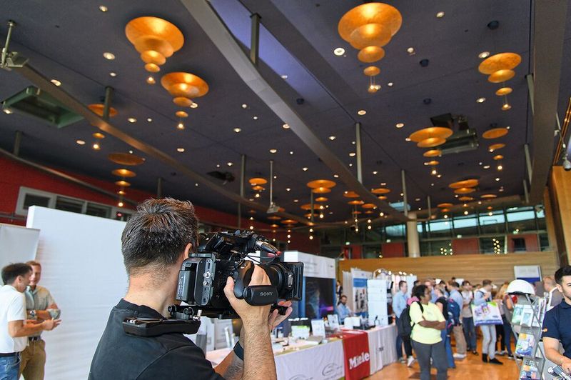 Das war's in Dresden für dieses Jahr. Weiter geht es am 24. September mit der LAB-SUPPLY Leverkusen.  In Dresden wird es am 7. September 2027 wieder eine LAB-SUPPLY geben. Mehr Infos zu den kommenden LAB-SUPPLY-Messen finden Sie auf www.lab-supply.info (Bild: Stefan Stark)