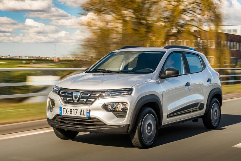 Der Dacia Spring kostet nur 20.490 Euro.(Bild:  Auto-Medienportal.Net/Dacia)