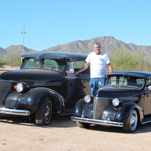 Große Autos können Ernie Adams gestohlen bleiben. Statt eines riesigen Pick-Ups fährt der Mechaniker lieber seine selbstgebauten Dwarf Cars.