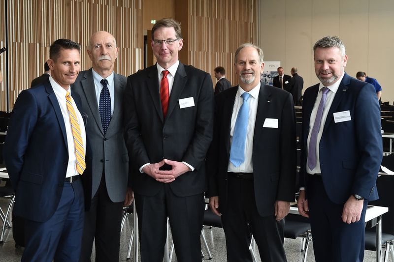 Bernhard Hagemann(rechts) mit weiteren Getlub-Rednern. (Bild: VDMA)