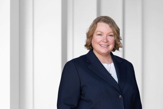 Mit ihrer ausgewiesenen Marktexpertise und starken kommerziellen Ausrichtung soll Cindy Reiss-Clark die Division Healthcare als zentrale strategische Wachstumssäule von Dätwyler weiter stärken.(Bild:  Dätwyler Holding AG)