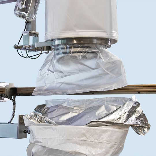 Wo Personenschutz, sichere Funktionalität und Zuverlässigkeit entscheidend sind, setzt das Containment-Folien System von Novindustra an. (Bild:  Novindustra)