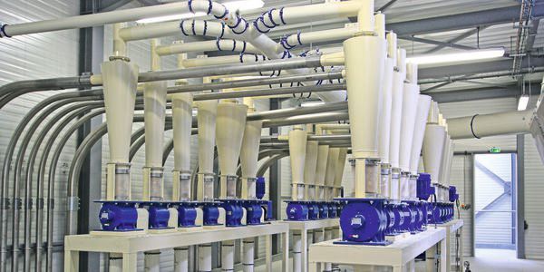 Zellenradschleusen im Einsatz einer Mühle (Bild: Wam)