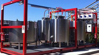 Biogas: Die neue Pilotanlage in Catania erzeugt Biogas und damit Strom aus Abfällen von  Zitronen und Orangen. Derartige Anlagen sollen zukünftig ganz Sizilien mit Strom versorgen. (Bild: empedocle)