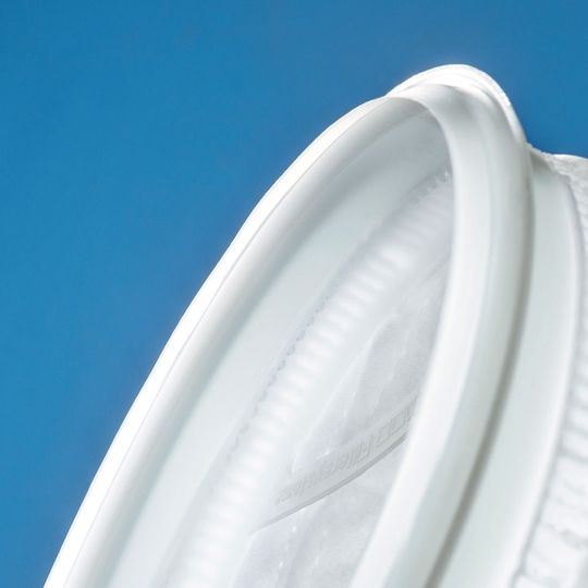 Neuer, verbesserter Wolftechnik Abdichtkragen: Die neue, zusätzliche Dichtlippe auf der Oberseite des Abdichtkragens erhöht die Sicherheit.(Bild:  Martin Wolf Wagner)