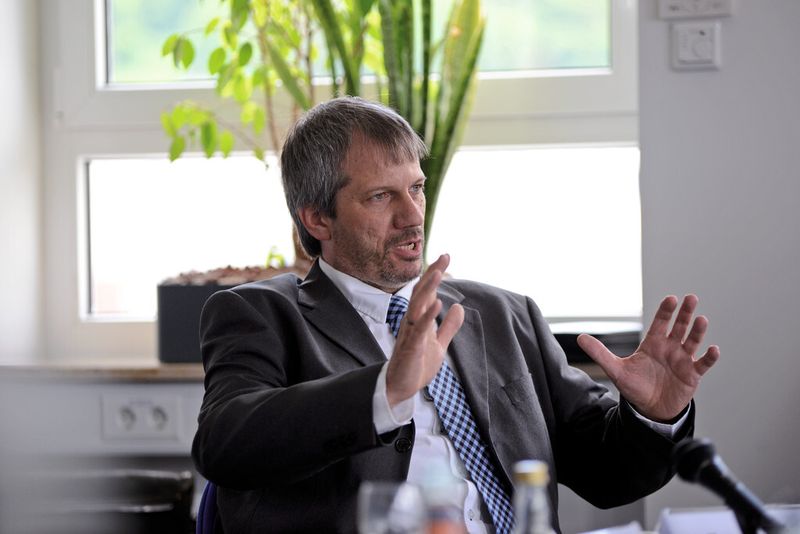 „Wir müssen so kompakt wie möglich bauen und sehr viel in den Schaltschrank integrieren.“ Volker Krebs-Rahmlow, Hell, Krefeld. (Untch)