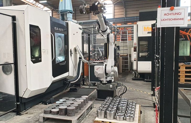 Automation in the turning area too: With series production on a CLX 450TC, capacity was freed up elsewhere to be able to get involved in gear cutting. (Image:Ingersoll)