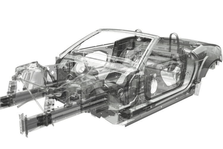 Die Vollaluminium-Rohkarosserie des F-Type bringt nur 261 Kilo auf die Waage. (Foto: Jaguar)