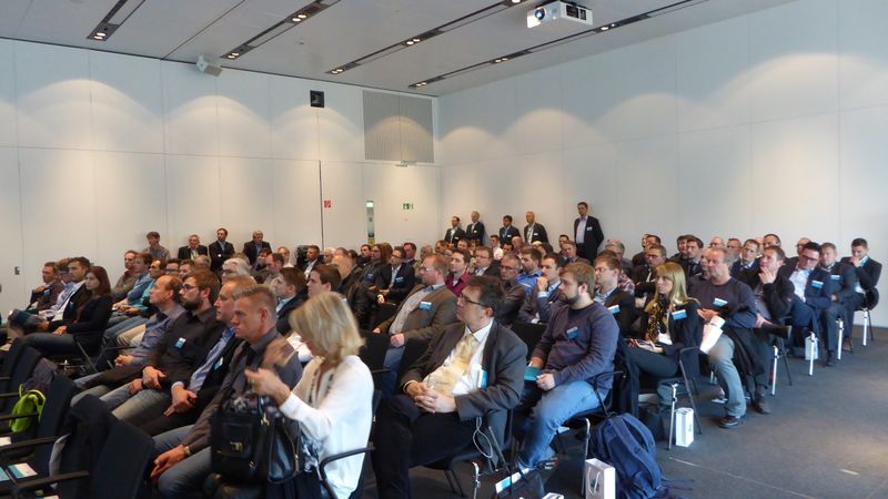 Partner und Kunden erleben in der Live-Demo „Einen Tag mit XPhone Connect“. (Bild: C4B)