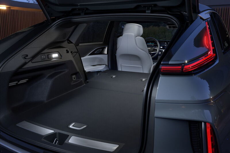 Neben stylischem Luxus bietet der Lyriq auch ein paar praktische Lösungen. (Cadillac)