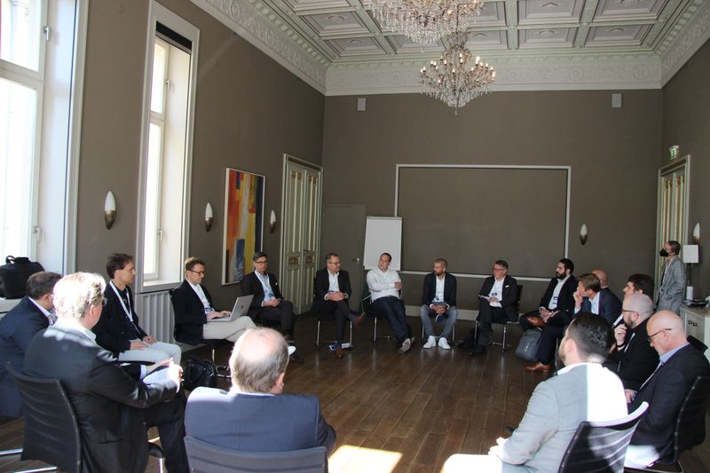 .... und Klaus Bürg (AWS) erfreuten sich großer Beliebtheit.  (Vogel IT.Medien GmbH)