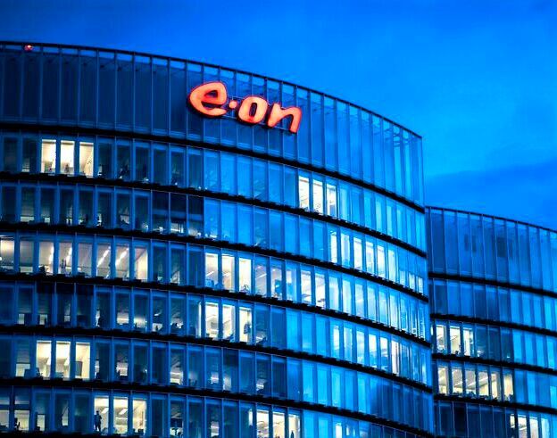 Der Energiekonzern Eon plant zusammen mit internationalen Partnern ein Pilotprojekt in Sachen Wasserstoffnetzwerk. Das Ruhrgebiet wird voraussichtlich der Dreh- und Angelpunkt, heißt es. Erste Verhandlungen mit der EU laufen.