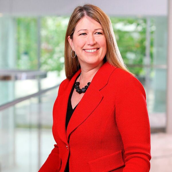 Shannon Klinger wird zum Chief Ethics, Risk and Compliance Officer ernannt und in die Geschäftsleitung von Novartis berufen. (Novartis)