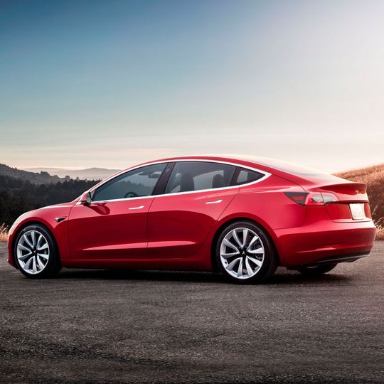 Das Model 3 ist Teslas Brot- und Butter-Auto.(Bild:  Tesla)