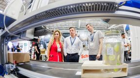 Fachlicher Dialog auf Augenhöhe: Auf der Logistics & Automation Hamburg 2026 standen der direkte Austausch über innovative Automatisierungslösungen und hocheffiziente Materialflüsse im Mittelpunkt. (Bild: Easyfairs Deutschland GmbH)
