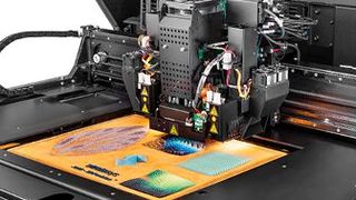 A study revealed that a Stratasys Polyjet material jetting approach can cut CO2e emissions by 24.8 percent in comparison to injection moulding and save 48 percent of stock material across the supply chain. (Source: Stratasys)