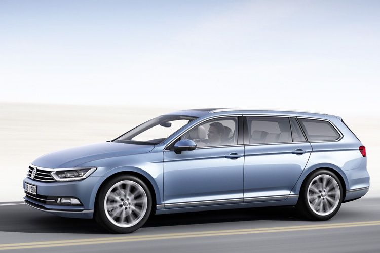 In den Startlöchern: Der Vorverkauf für Limousine und Variant beginnt am 10. Juli. Offizieller Verkaufsstart ist im November. (Foto: VW)