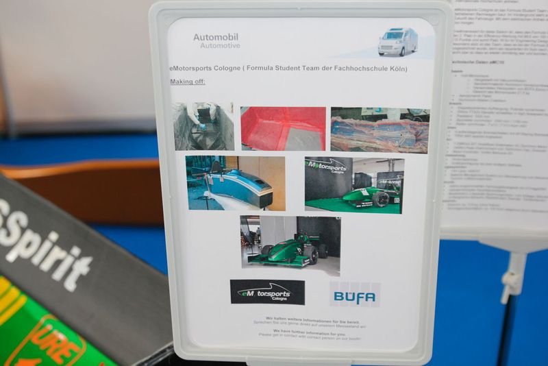 Und weiter geht der Rundgang durch die Hallen der Composites Europe 2015... (Bild: Königsreuther)