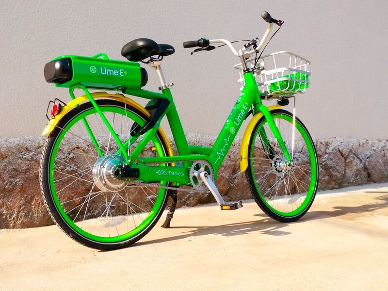 ... das auffällige Lime-Bike,... (Lime)