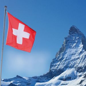 This Swissness law has been in force since the beginning of the year. The Swiss cross, flag, logo, names such as "swiss made", etc. are all protected. Only organisations that produce at least 60% of their products and services in Switzerland are allowed to embellish their products and services with one of the protected brands.