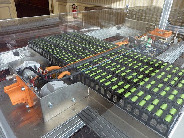 Dieser voll funktionsfähige Prototyp einer SmartBatt wurde beim European Electric Vehicle Congress in Brüssel einem internationalen Fachpublikum vorgestellt (AIT)