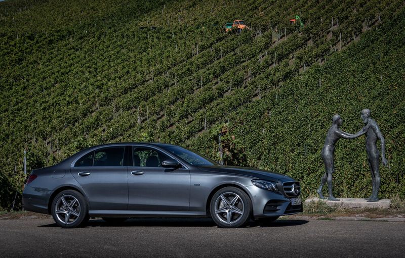 Meistverkauftes Modell in der Oberen Mittelklasse: Mercedes E-Klasse, 2.942 Neuzulassungen. (Daimler)