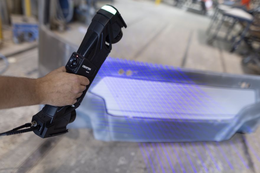 handyscan-3d-max-bus-bumper-1 (AMETEK GmbH Division Creaform Deutschland)