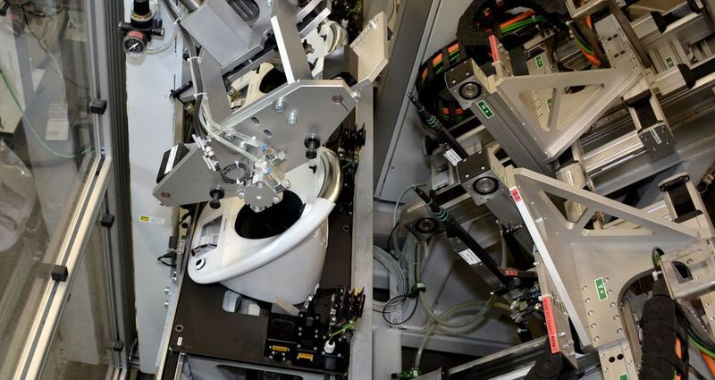 Anordnung der Deprag-Schraubeinheit im 45°-Winkel (Bild: Deprag)