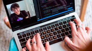 Remote User Testing minimiert Risiken und Ängste in Verbindung mit Covid und führt dennoch zu einer validen Produktanalyse. (Bild: ThisIsEngineering)