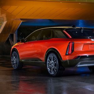 In den USA wird der Optiq ab 54.000 Dollar zu haben sein, rund 50.000 Euro.(Bild:  Cadillac)