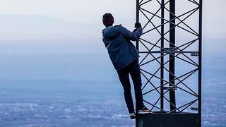 Das Thema 5G überragt derzeit alles. Aus mehreren Gründen gilt es aber, 4G nicht aus den Augen zu verlieren. (Bild: © – Jack Sloop – unsplash.com)