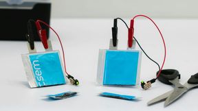 The new infrastructure allows the processing of extremely moisture-sensitive materials such as lithium metal, which are essential for future batteries with higher energy density, improved safety and lower costs. Pictured: Cutting test on lithium metal batteries. (Image:CSEM)