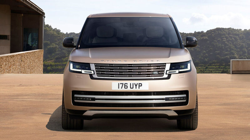 Bestellt werden kann die neue Range-Rover-Generation ab sofort, die Auslieferungen erfolgen ab Anfang 2022. (Jaguar Land Rover)