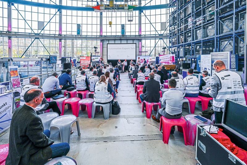 Rund 120 Teilnehmer aus 18 europäischen Landesverbänden und aus aller Welt kamen in den Räumlichkeiten des Fraunhofer IPK zusammen. (Bild: VDWF)