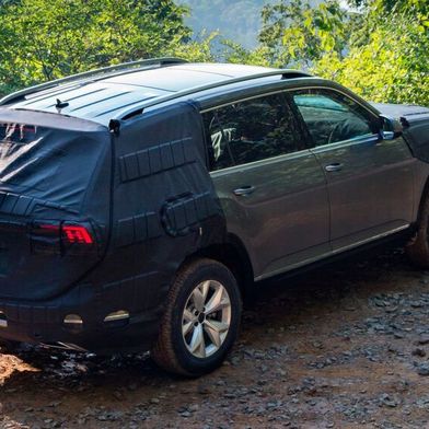 Dudenhoffer Suv Monster Gefahrden Image Der Autohersteller