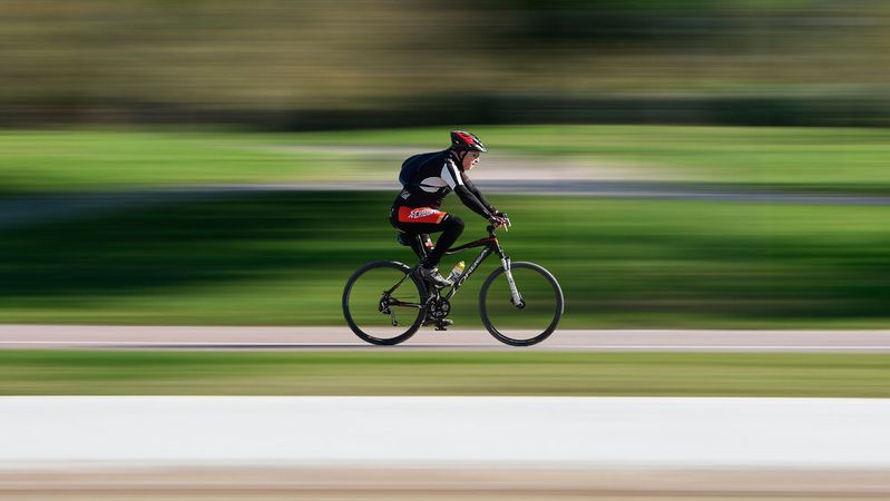 2020 stieg der Umsatz mit Fahrrädern in Deutschland im Vergleich zu 2019 um 61 Prozent auf 6,44 Milliarden Euro. 2020 stieg der Umsatz mit Fahrrädern in Deutschland im Vergleich zu 2019 um 61 Prozent auf 6,44 Milliarden Euro.