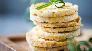 Reisprodukte wie Reiswaffeln können hohe Arsenkonzentrationen enthalten. (© emmi - Fotolia)