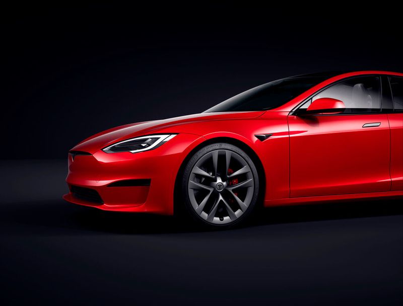 War der Autopilot an oder nicht: Das ist hier die große Frage. (Bild:  Tesla)