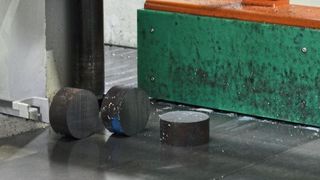 Durch die Separierung der einzelnen Aufträge kann das Schnittgut leichter für den weiteren Transport vorsortiert werden. (Kasto)