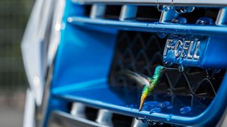 Ein Exot: Der F‑CELL von Mercedes kombiniert Brennstoffzellen- und Batterietechnik zu einem Plug-in-Hybrid. Kaufen kann ihn nicht nicht, leasen hingegen schon. (Daimler)