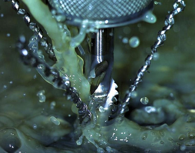 Bild 1: Beim Gewindebohren entsteht das Gewinde in einem Durchgang. (Bild: YG-1)