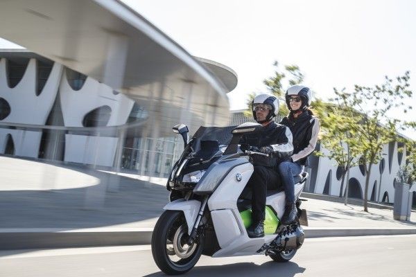 Der neue BMW C evolution: Ein Höchstmaß an Sicherheit durch Synergieeffekte mit BMW Automobile. (BMW)