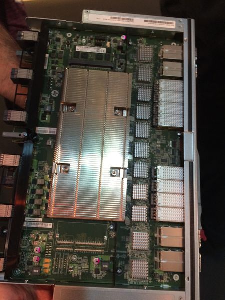 und die Server untergebracht, hinten die Fabrics.  (Ulrike Ostler)