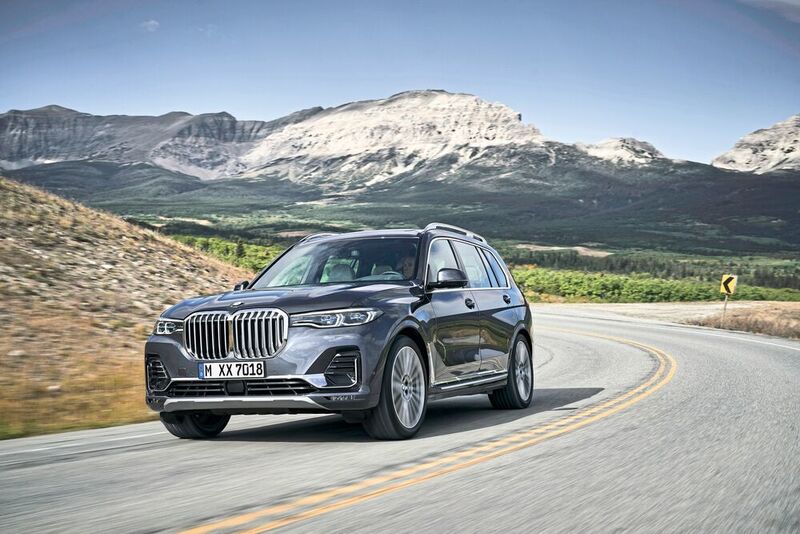 Als Top-Modell geht der M50d mit 294 kW/400 PS an den Start. Der kleinere 30d leistet 195 kW/265 PS. Neben den beiden Dieseln gibt es einen Benziner mit 250 kW/340 PS. (BMW)